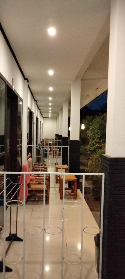 Akalanka Homestay Gili Trawangan Bagian luar foto